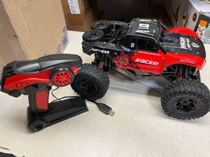 lot 51 image: Max-4x4 racer power max-S