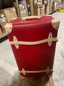 lot 113 image: NZBZ Vintage Luggage Set of 2 Pieces with TSA Lock Cute Retro Trunk luggage (Cherry Red, 14inch & 28inch)
