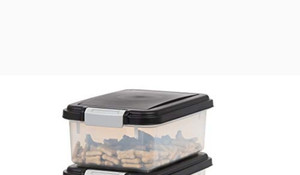 lot 48609 image: Iris USA Airtight Pet Treat Box and Scoop