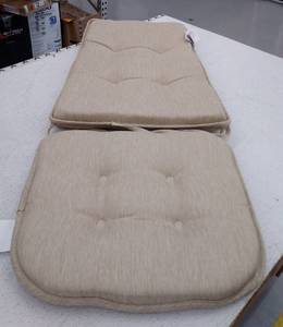 lot 48765 image: Seat Cushion with Back Cushion, Beige