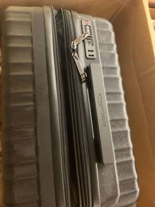 lot 75498 image: Amazon basics luggage