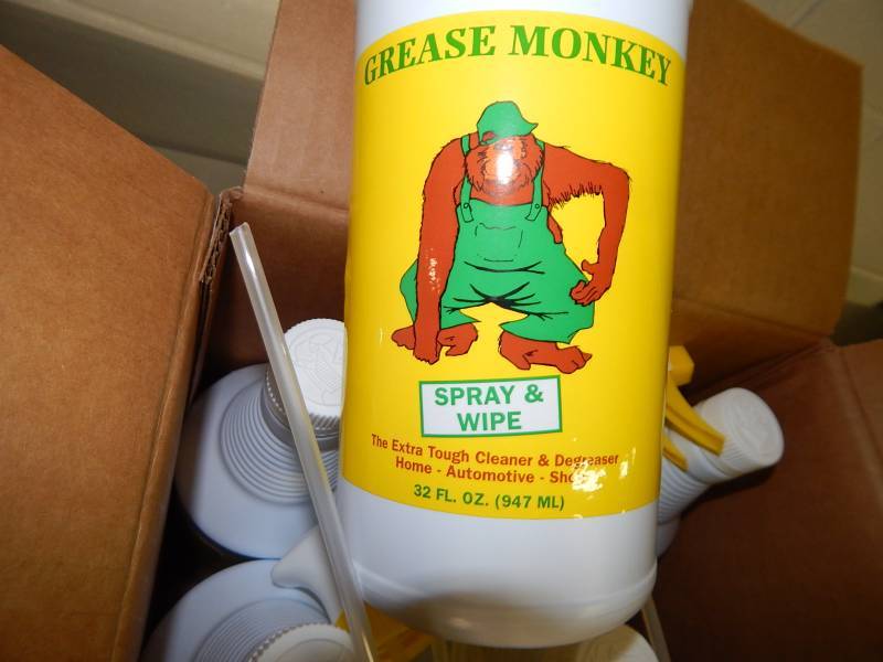 Case of Grease Monkey Spray and Wipe Extra Tough Cleaner and Degreaser