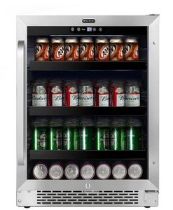 lot 2524 image: Whytner Beverage Refrigerator