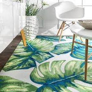 lot 2568 image: 5ft Square Oasis Area Rug