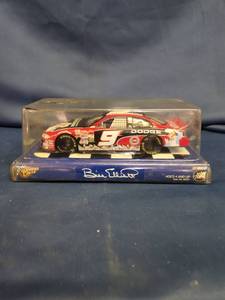 lot 14306 image: Winners Circle Bill Elliot #9 Die-Cast Car 03349 Nascar 124, NIB st259