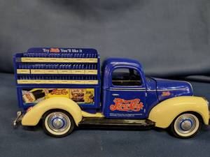 lot 14310 image: 1940 Ford Truck Golden Wheel 118 Scale Diecast 9 Pepsi Cola
