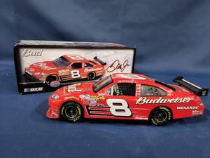 lot 14355 image: Dale Earnhardt Jr. #8 Budweiser 2007 Impala SS COT Limited Edition 124 Car