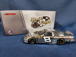 lot 14365 image: DALE EARNHARDT JR #8 Budweiser  FATHERS DAY 2004 Monte Carlo PLATINUM 304