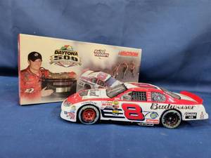 lot 14385 image: #106782 Dale Earnhardt, Jr. 124 Scale #8 Budweiser Born On Date 15 Feb 2004 2004 Chevrolet Monte Carlo,