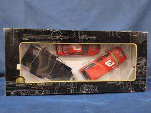 lot 14387 image: Brookfield Collectors Guild Dale Earnhardt Coca Cola Trackside Edition Limited Edition of 3,792 B259802019-6