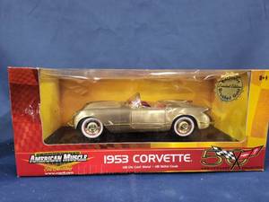 lot 14400 image: �� American Muscle Ertl 1953 Corvette Exclusive Brushed Gold Le 118 Scale