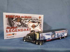 lot 14452 image: 2002 Dale Earnhardt #3 GM Goodwrench Service Plus Souvenir Rig 164 Diecast