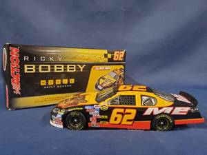 lot 14454 image: Ricky Bobby #62 2005 ME 124 Scale Car