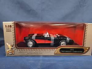 lot 14471 image: Road Tough 92018 Chevrolet Corvette Red 1957 118 Mint & Boxed