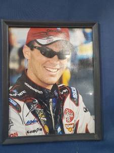 lot 14019 image: Framed Autographed Photo Kevin Harvick #29 8x10