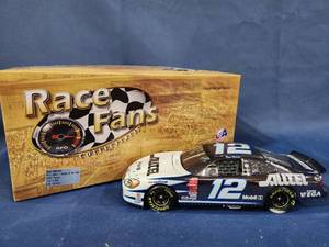 lot 14030 image: Ryan Newman #12 Altel  Rookie of the Year 2002 Taurus 124 scale 1 of 1,008 PN 103829