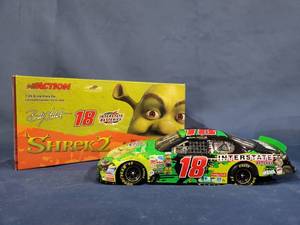 lot 14483 image: BOBBY LABONTE #18 INTERSTATE BATTERIES  SHREK 2 2004 Monte Carlo 124 Action