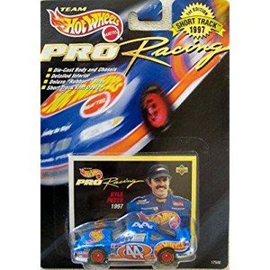 lot 14486 image: hot wheels 1997 1st edition #5 pro racing short track 164 scale die cast car