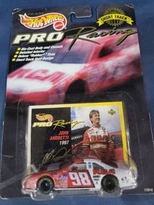lot 14509 image: hot wheels 1997 1st edition John Aldretti #98 pro racing short track 164 scale die cast car
