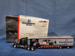 lot 14543 image: 2002 GM Goodwrench Service #29 Kevin Harvick 164 Scale