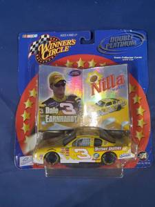 lot 14545 image: 02 Dale Earnhardt Jr #3 Nilla Wafers Chevy Winners Circle Double Platinum Combo