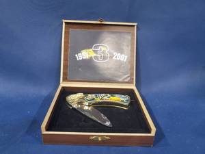lot 14565 image: 1951 2001 #3 Dale Earnhardt Collectors Pocket Knife