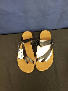 lot 7873 image: NWT My Soft sandals