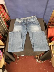 lot 7901 image: Ariat jeans Sz 28S (Never worn)