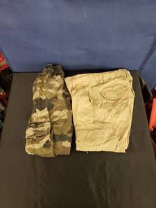 lot 7906 image: 2 pair boys sz 8 khakis