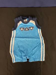 lot 7949 image: Adidas onesie 3mth
