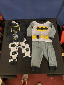 lot 7958 image: 2pr Batman pjs sz 12mth