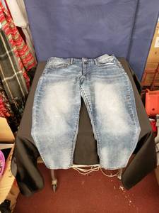 lot 7963 image: Levis sz. 16 3332