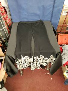 lot 7968 image: INC black pants sz 2