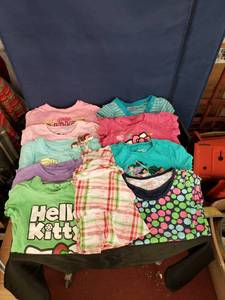 lot 7986 image: lot of girls tees sz 5-6x