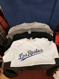 lot 8011 image: lot of KC Royals tee shirts sz M