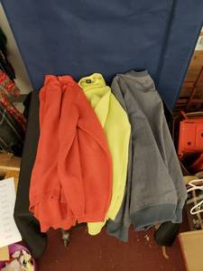 lot 8076 image: lot of sweaterspull over sz L