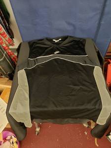 lot 8079 image: Nike performance tank sz XL