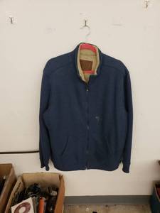 lot 8085 image: Outdoor Life zip up Sz XL
