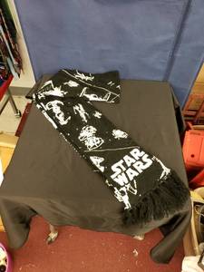 lot 8100 image: vintage Star Wars scaef