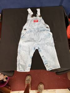 lot 8137 image: vintage Osh Kosh stone wash overalls sz 24mth