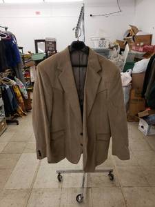 lot 8181 image: Those Country corduroy suit coat sz 2X