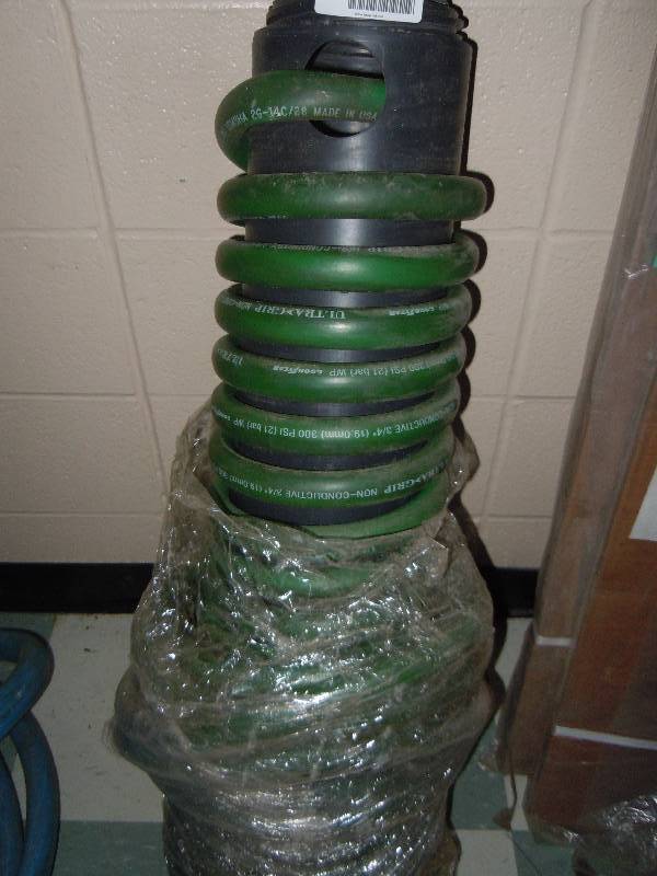 lot 2072 image: Roll of Jiffy Hose