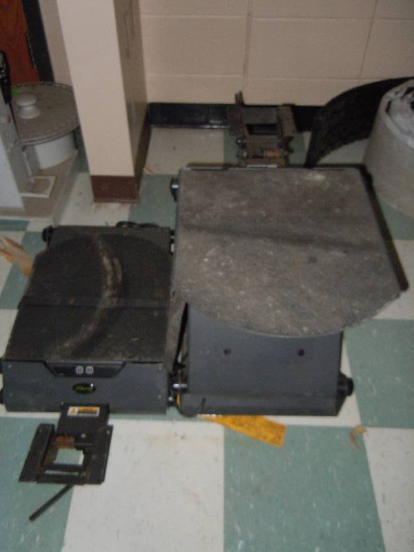 lot 2074 image: Plasma Cutter