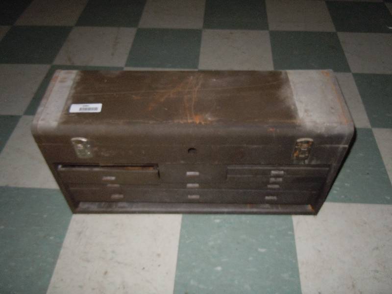lot 2085 image: Kennedy Tool Box