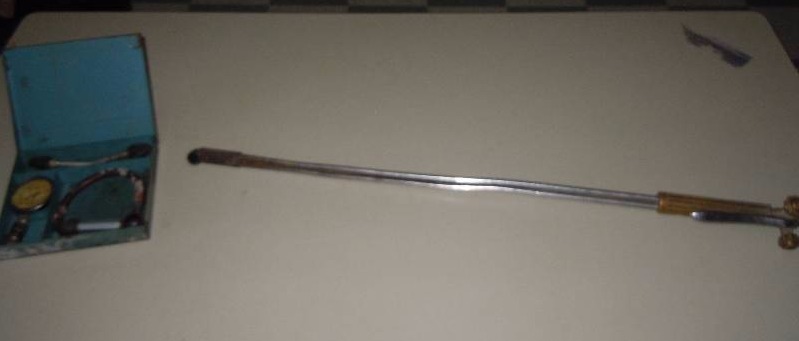 lot 2032 image: Torch Set
