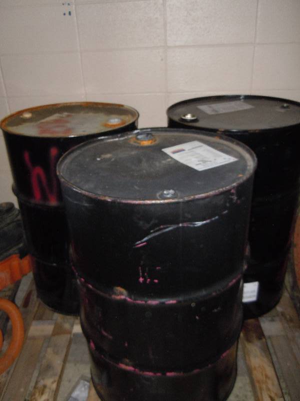 lot 2093 image: Lot of Barrels