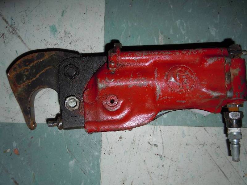 lot 2099 image: Chicago Pneumatic Tool