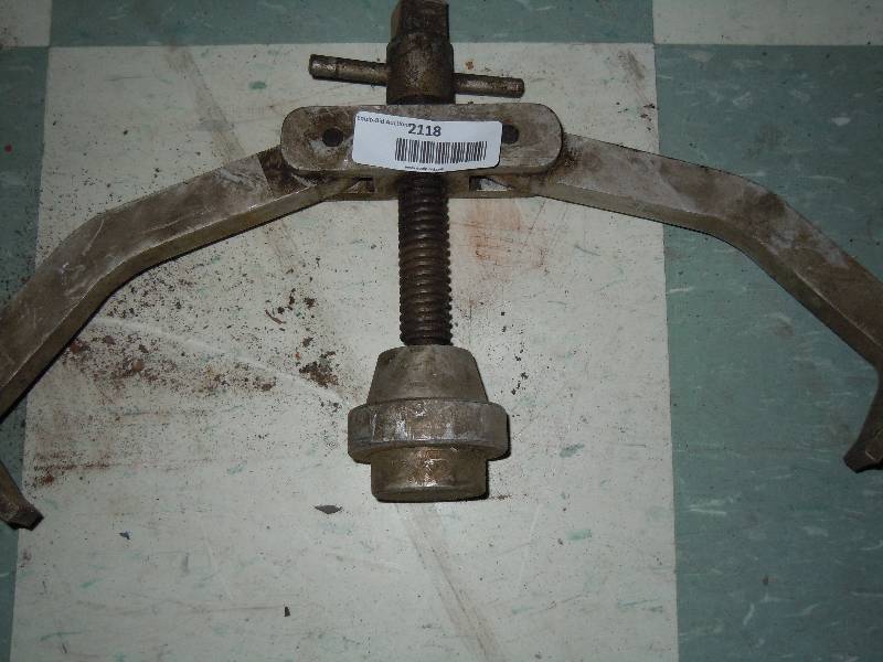 lot 2118 image: Machinist tool