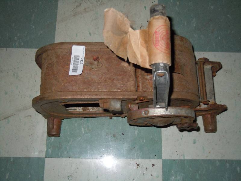 lot 2119 image: Machinist tool