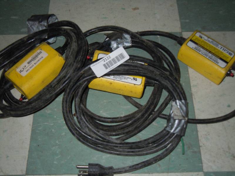 lot 2122 image: Lot of safety sensi guard